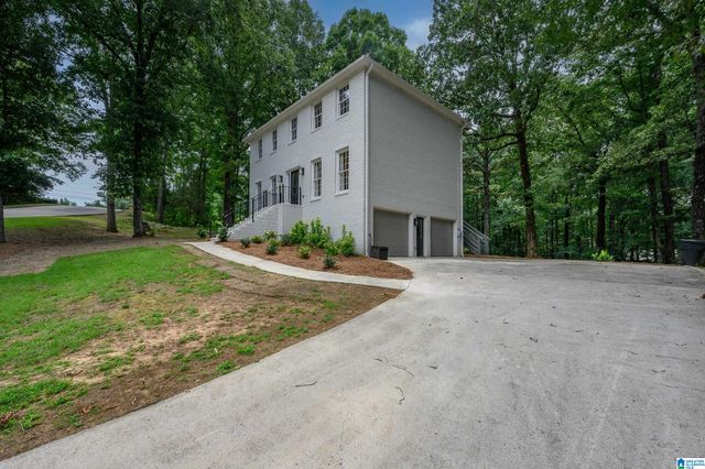 1700 WHITE OAK PLACE, Hoover, AL 35244
