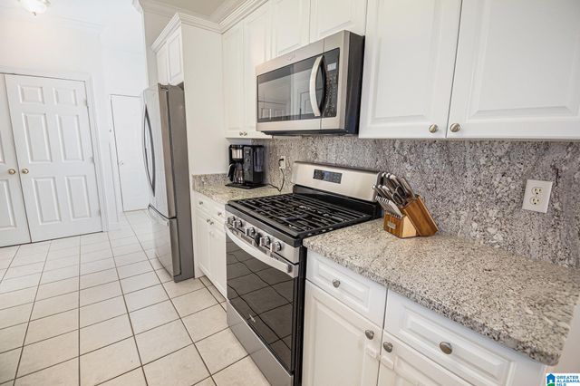 912 CASTLEMAINE DRIVE, Birmingham, AL 35226