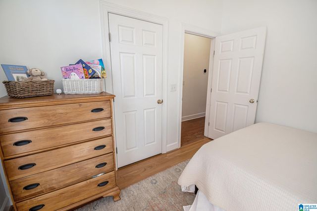 912 CASTLEMAINE DRIVE, Birmingham, AL 35226