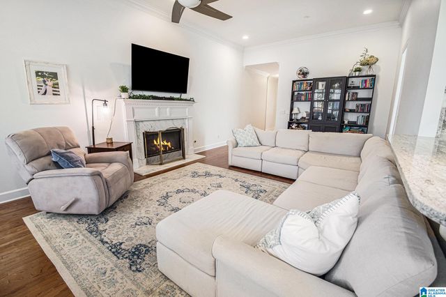 912 CASTLEMAINE DRIVE, Birmingham, AL 35226