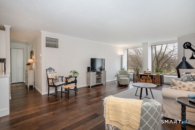 1 Gold Street APT 2C, Hartford, CT 06103