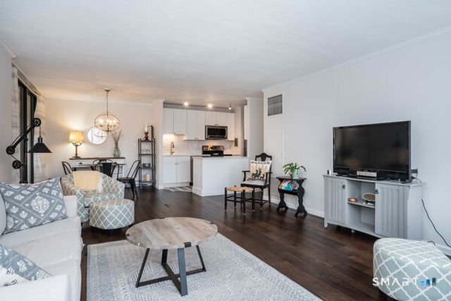 1 Gold Street APT 2C, Hartford, CT 06103