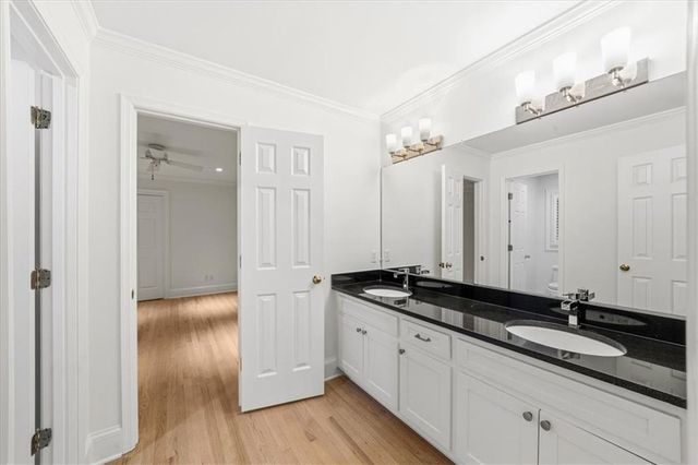 1153 Byrnwyck Way NE, Brookhaven, GA 30319