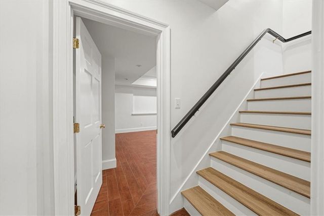 1153 Byrnwyck Way NE, Brookhaven, GA 30319