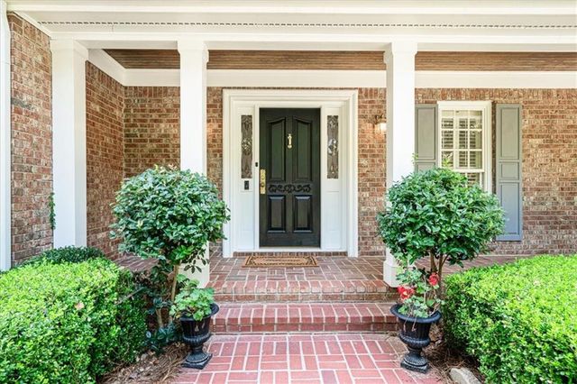 1153 Byrnwyck Way NE, Brookhaven, GA 30319