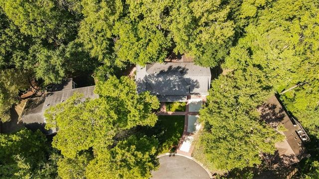 1153 Byrnwyck Way NE, Brookhaven, GA 30319