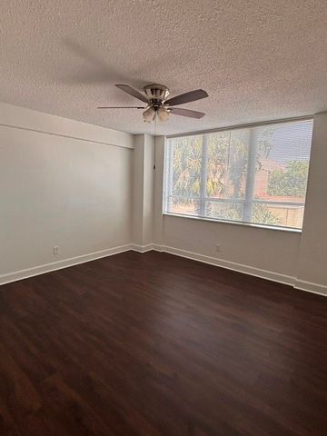 715 S Upper Broadway St 205, Corpus Christi, TX 78401