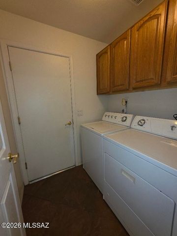 3686 E Canter Road, Tucson, AZ 85739