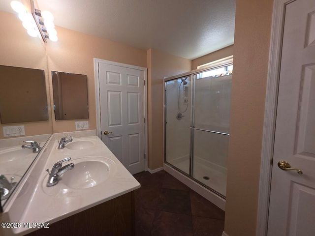 3686 E Canter Road, Tucson, AZ 85739