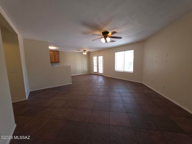 3686 E Canter Road, Tucson, AZ 85739