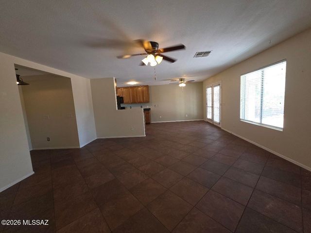 3686 E Canter Road, Tucson, AZ 85739