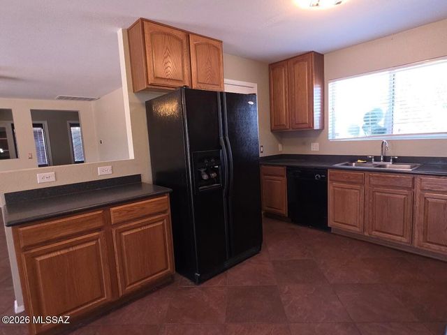 3686 E Canter Road, Tucson, AZ 85739