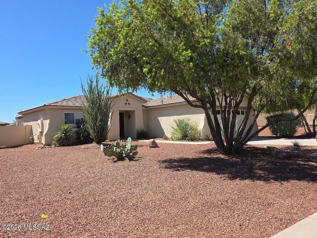 3686 E Canter Road, Tucson, AZ 85739