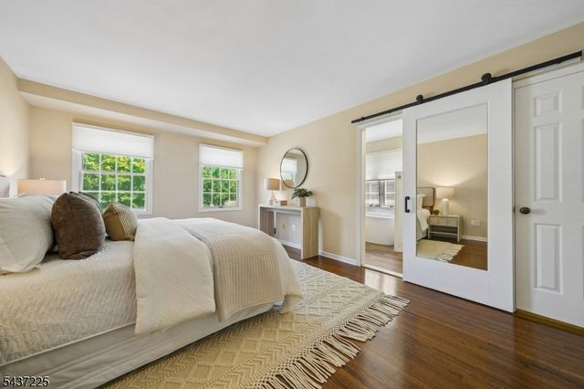 38 Shearwater Ln, Wayne Twp., NJ 07470