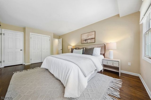 38 Shearwater Ln, Wayne Twp., NJ 07470