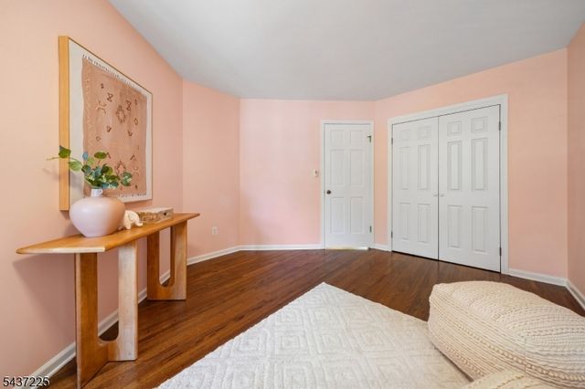 38 Shearwater Ln, Wayne Twp., NJ 07470