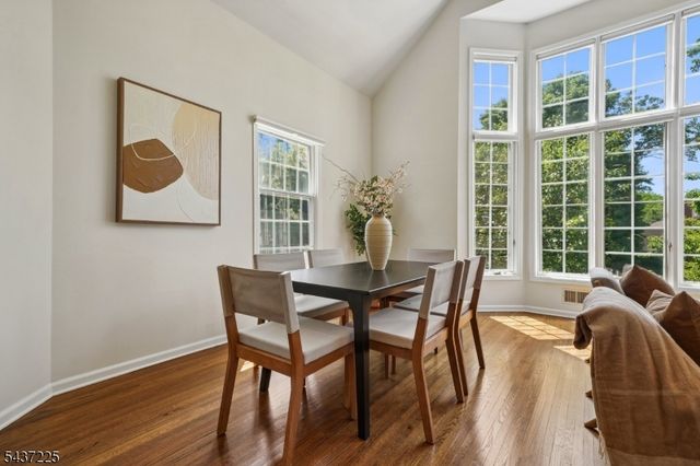 38 Shearwater Ln, Wayne Twp., NJ 07470