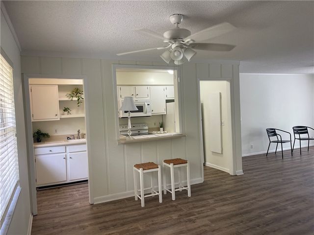 800 Mallery Street C-30, St Simons Island, GA 31522