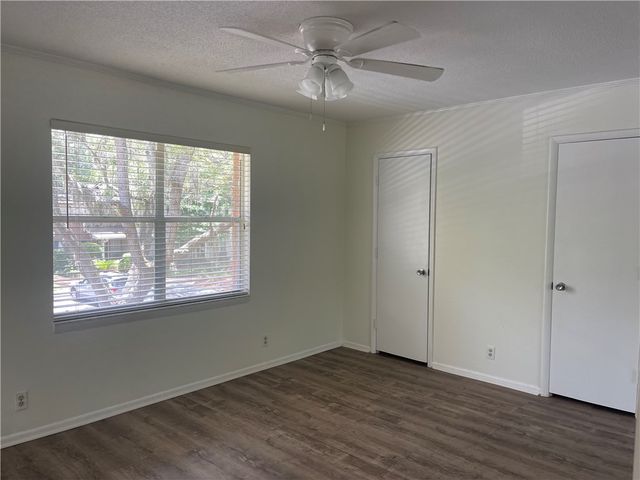 800 Mallery Street C-30, St Simons Island, GA 31522