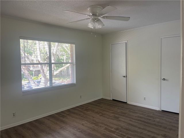 800 Mallery Street C-30, St Simons Island, GA 31522