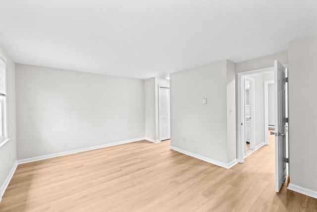 848 Plain St. 5, Marshfield, MA 02050