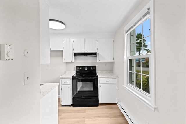 848 Plain St. 5, Marshfield, MA 02050