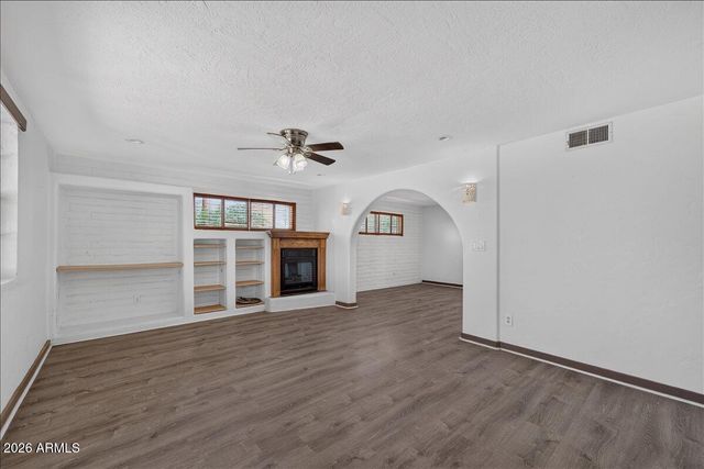 602 W CIRCLE MOUNTAIN Road, New River, AZ 85087