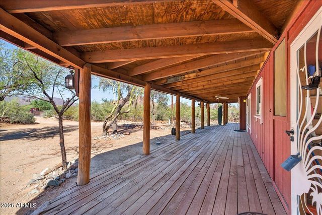 602 W CIRCLE MOUNTAIN Road, New River, AZ 85087