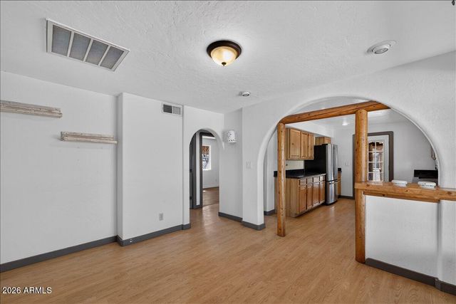 602 W CIRCLE MOUNTAIN Road, New River, AZ 85087