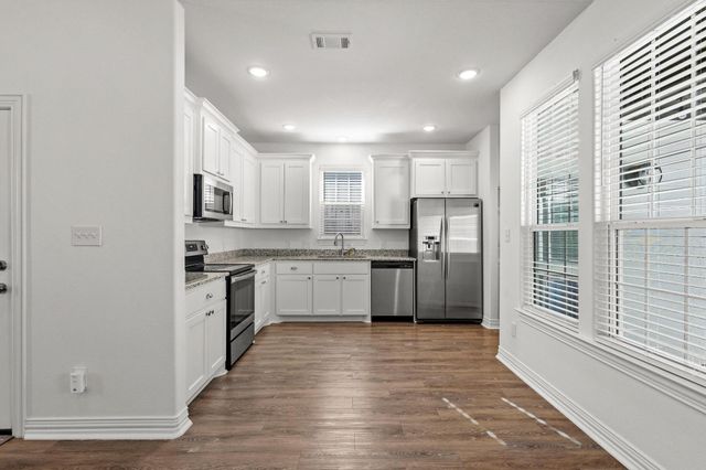 759 N Eddy Avenue, Denison, TX 75020