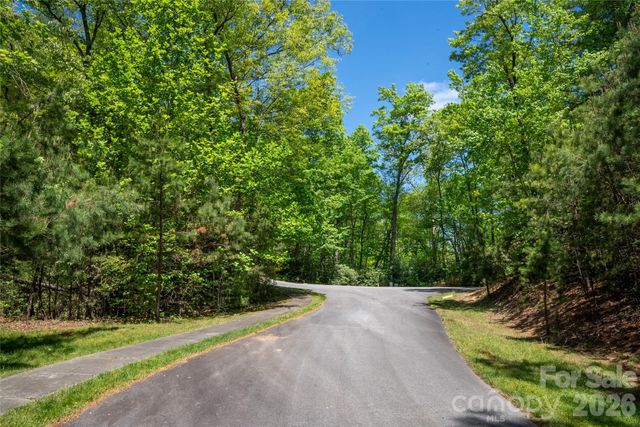 TBD Springhouse Trail L15, Brevard, NC 28712