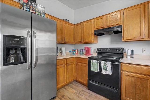 1603 Tanglewood Lane, Siloam Springs, AR 72761