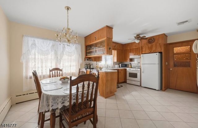2001 Brooks Blvd, Manville Boro, NJ 08835