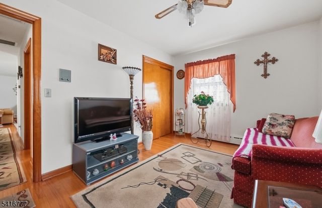 2001 Brooks Blvd, Manville Boro, NJ 08835