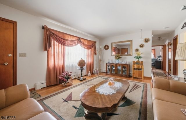 2001 Brooks Blvd, Manville Boro, NJ 08835