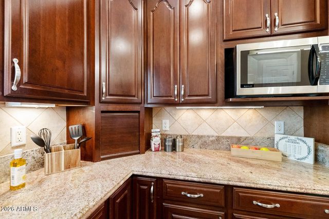 88 E TOLEDO Court, Gilbert, AZ 85295