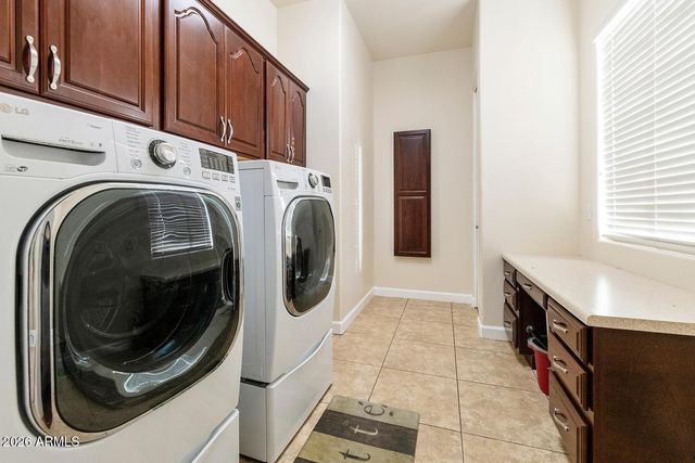 88 E TOLEDO Court, Gilbert, AZ 85295