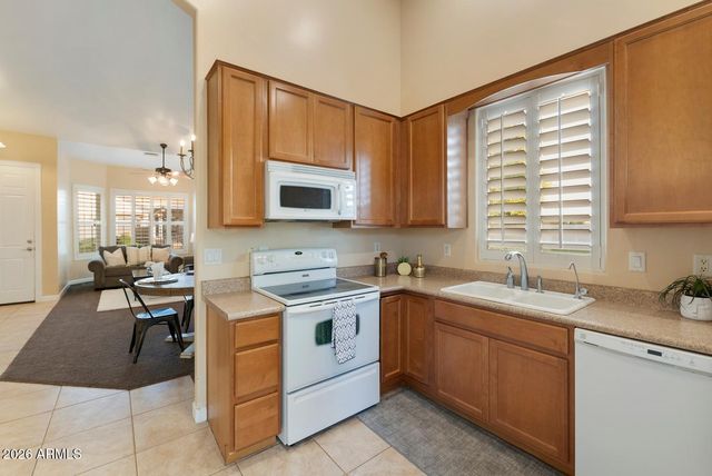 88 E TOLEDO Court, Gilbert, AZ 85295
