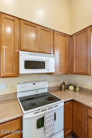 88 E TOLEDO Court, Gilbert, AZ 85295