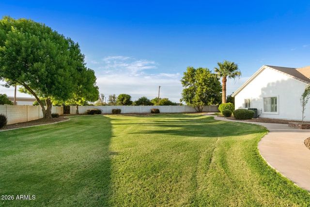 88 E TOLEDO Court, Gilbert, AZ 85295