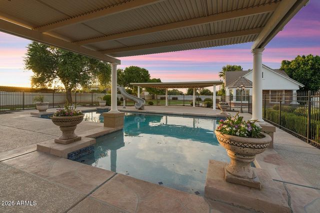 88 E TOLEDO Court, Gilbert, AZ 85295