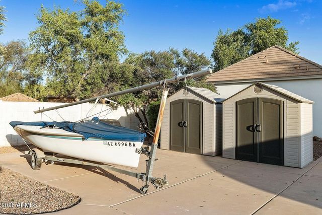 88 E TOLEDO Court, Gilbert, AZ 85295