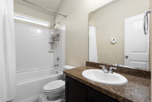 628 Cameron Way, Azle, TX 76020