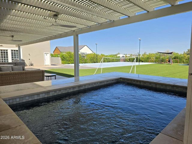 17718 E SAN CARLOS Way, Gilbert, AZ 85298