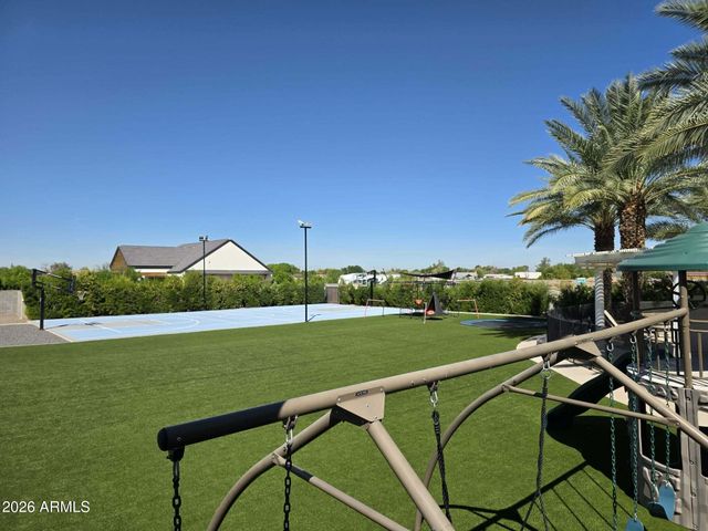 17718 E SAN CARLOS Way, Gilbert, AZ 85298