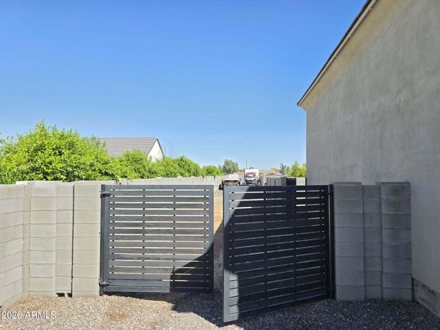 17718 E SAN CARLOS Way, Gilbert, AZ 85298