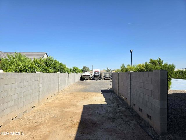 17718 E SAN CARLOS Way, Gilbert, AZ 85298