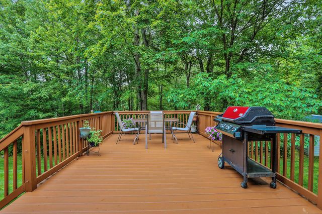 390 LAKESIDE Road, Newburgh, NY 12550