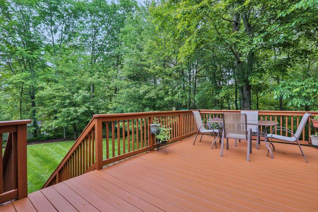 390 LAKESIDE Road, Newburgh, NY 12550
