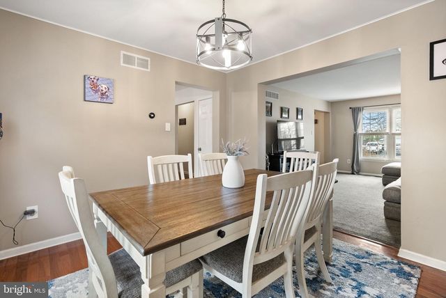 120 FOX HUNT DR, Franconia, PA 18924